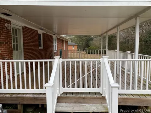 1723 Yorkview Dr, Gloucester Point, VA 23062 photo 4