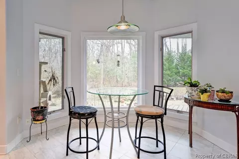 8607 Navajo Trl, Gloucester, VA 23061 photo 27