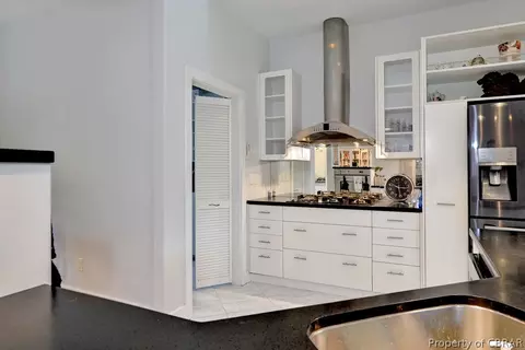 8607 Navajo Trl, Gloucester, VA 23061 photo 7