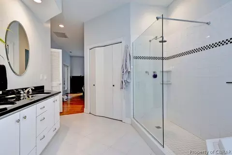 8607 Navajo Trl, Gloucester, VA 23061 photo 22