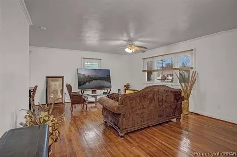 13 Ambrose Ln, Hampton, VA 23663 photo 5