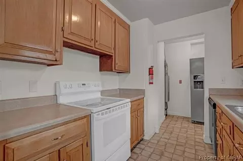 13 Ambrose Ln, Hampton, VA 23663 photo 11