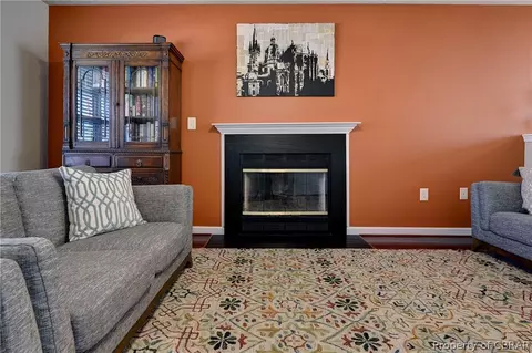 108 Iris St, Williamsburg, VA 23188 photo 6