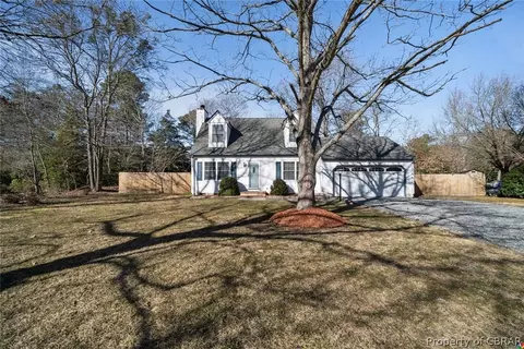 3495 Foxhaven Dr, Gloucester, VA 23061 photo 2