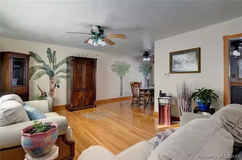 107 Lancaster Ter, Hampton, VA 23666 photo 5