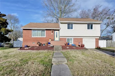 107 Lancaster Ter, Hampton, VA 23666 photo 1
