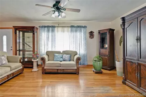 107 Lancaster Ter, Hampton, VA 23666 photo 8