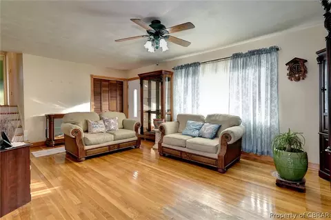 107 Lancaster Ter, Hampton, VA 23666 photo 7