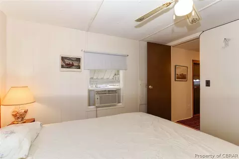 826 Carlton Rd, Wake, VA 23176 photo 12