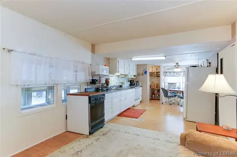 826 Carlton Rd, Wake, VA 23176 photo 6