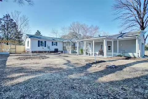 677 General Puller Hwy, Saluda, VA 23149 photo 6
