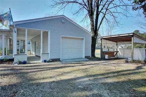 677 General Puller Hwy, Saluda, VA 23149 photo 31