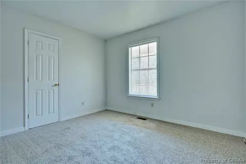 6365 Meadow Dr, Gloucester, VA 23061 photo 16