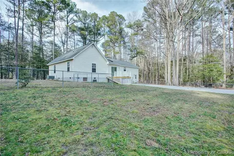 9899 Figg Shop Rd, Gloucester, VA 23061 photo 25