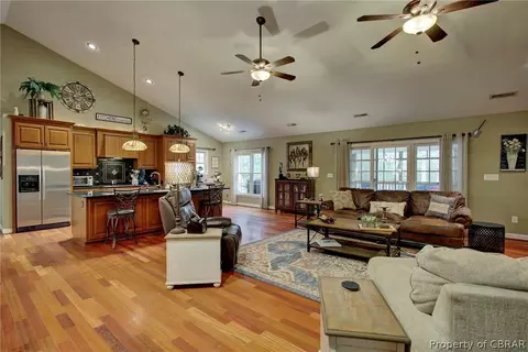 5743 Gockley Ln, Gloucester, VA 23061 photo 14