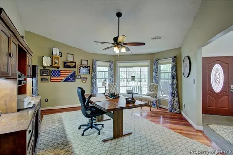 5743 Gockley Ln, Gloucester, VA 23061 photo 6