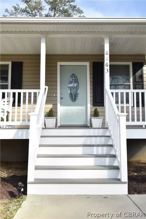 6163 Lamberth Ln, Gloucester, VA 23061 photo 1