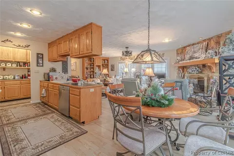 181 Rose Dr, Weems, VA 22576 photo 32