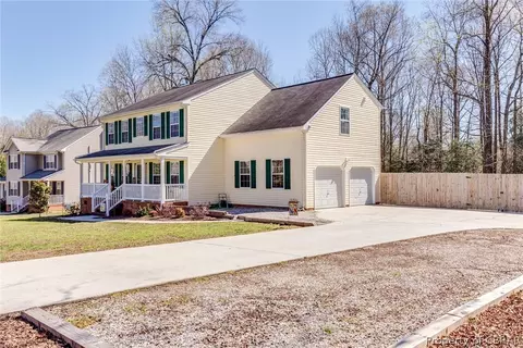 8246 Hamilton Dr, Gloucester, VA 23061 photo 46