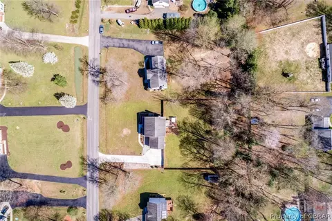 8246 Hamilton Dr, Gloucester, VA 23061 photo 47