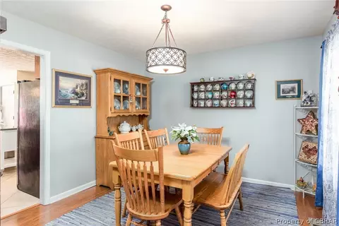 8246 Hamilton Dr, Gloucester, VA 23061 photo 12