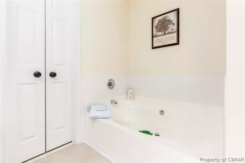 8246 Hamilton Dr, Gloucester, VA 23061 photo 26