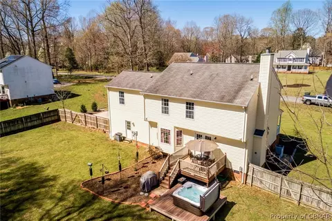 8246 Hamilton Dr, Gloucester, VA 23061 photo 42
