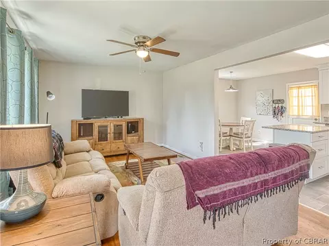 41 Londonshire Ter, Hampton, VA 23666 photo 4