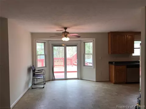 12428 Beech Trl, Gloucester, VA 23061 photo 8