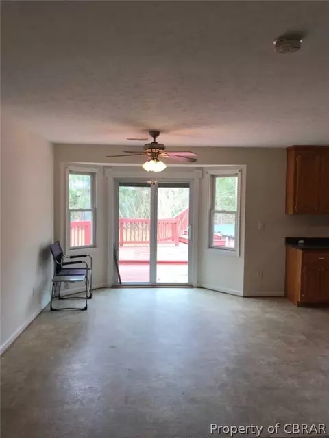 12428 Beech Trl, Gloucester, VA 23061 photo 7