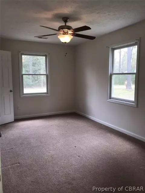 12428 Beech Trl, Gloucester, VA 23061 photo 9