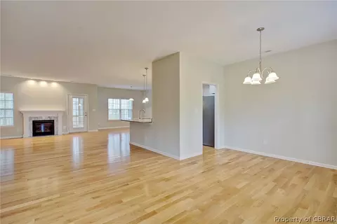 8549 Patrick Henry Way, Gloucester, VA 23061 photo 5