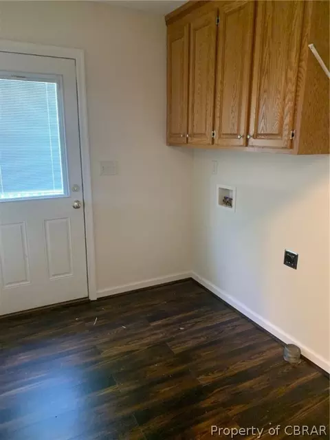 6219 Glenns Rd, Gloucester, VA 23061 photo 16