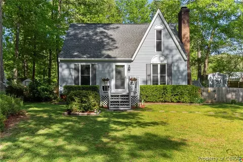 6349 Corbin Ct, Gloucester, VA 23061 photo 5
