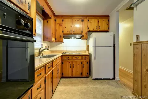 205 Prince James Dr, Hampton, VA 23669 photo 4
