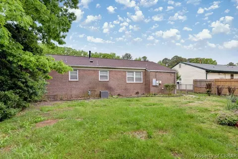 205 Prince James Dr, Hampton, VA 23669 photo 18