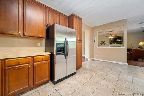 2004 Merrick Dr, Hayes, VA 23072 photo 15