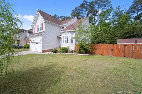 2004 Merrick Dr, Hayes, VA 23072 photo 6