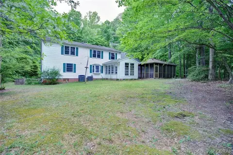 7181 Wilson Cir, Gloucester, VA 23061 photo 6