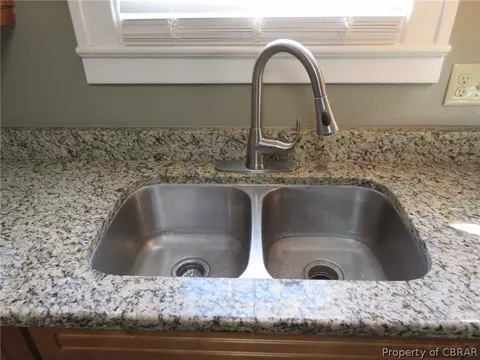 225 Chesterfield Rd, Hampton, VA 23661 photo 26