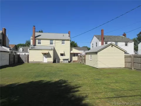 225 Chesterfield Rd, Hampton, VA 23661 photo 6