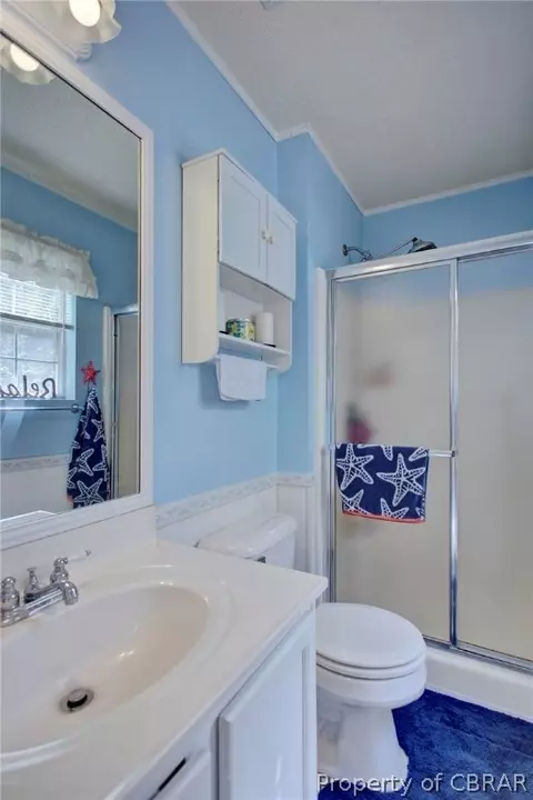 8090 Kitchener Dr, Gloucester, VA 23061 photo 12