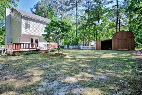 8090 Kitchener Dr, Gloucester, VA 23061 photo 18
