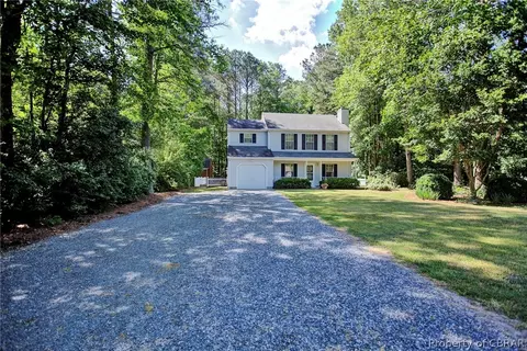 8090 Kitchener Dr, Gloucester, VA 23061 photo 21