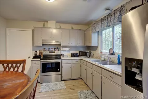 718 Old Point Ave, Hampton, VA 23663 photo 6