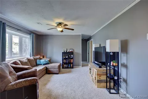 718 Old Point Ave, Hampton, VA 23663 photo 3
