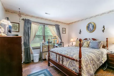5698 Clay Bank Rd, Gloucester, VA 23061 photo 10
