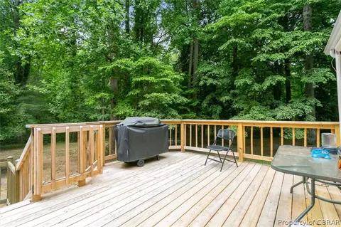 5698 Clay Bank Rd, Gloucester, VA 23061 photo 19