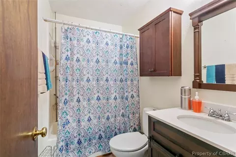 5698 Clay Bank Rd, Gloucester, VA 23061 photo 9
