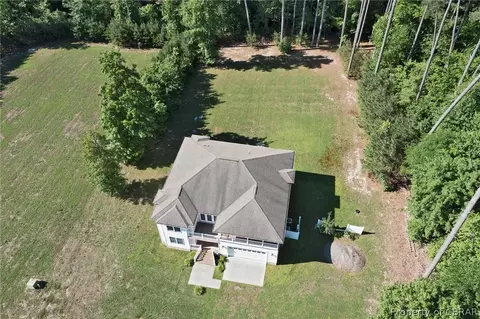 111 Moon Dr, Moon, VA 23119 photo 5